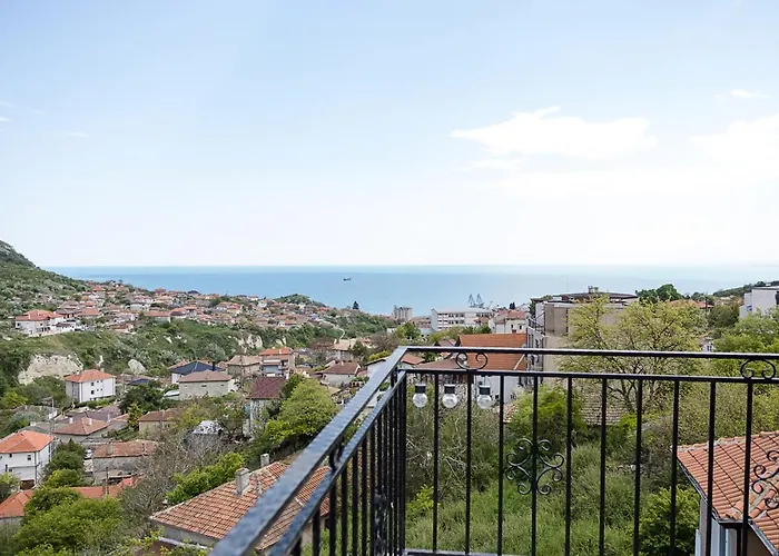 Panoramic Sea-view I 2-bedroom Flat With Terrace By Flat Manаger 公寓 巴尔奇克