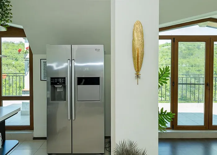 Apartment Panoramic Sea-view I 2-bedroom Flat With Terrace By Flat Manаger