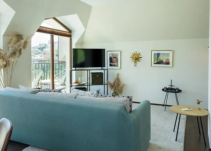 Apartment Panoramic Sea-view I 2-bedroom Flat With Terrace By Flat Manаger *